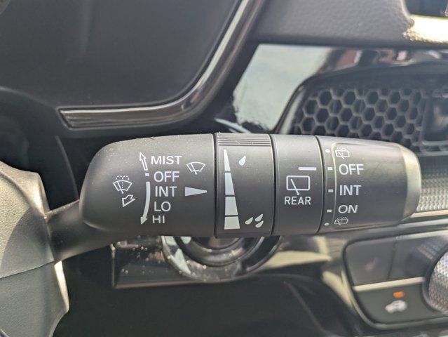 Used 2025 Honda CR-V EX-L image 29