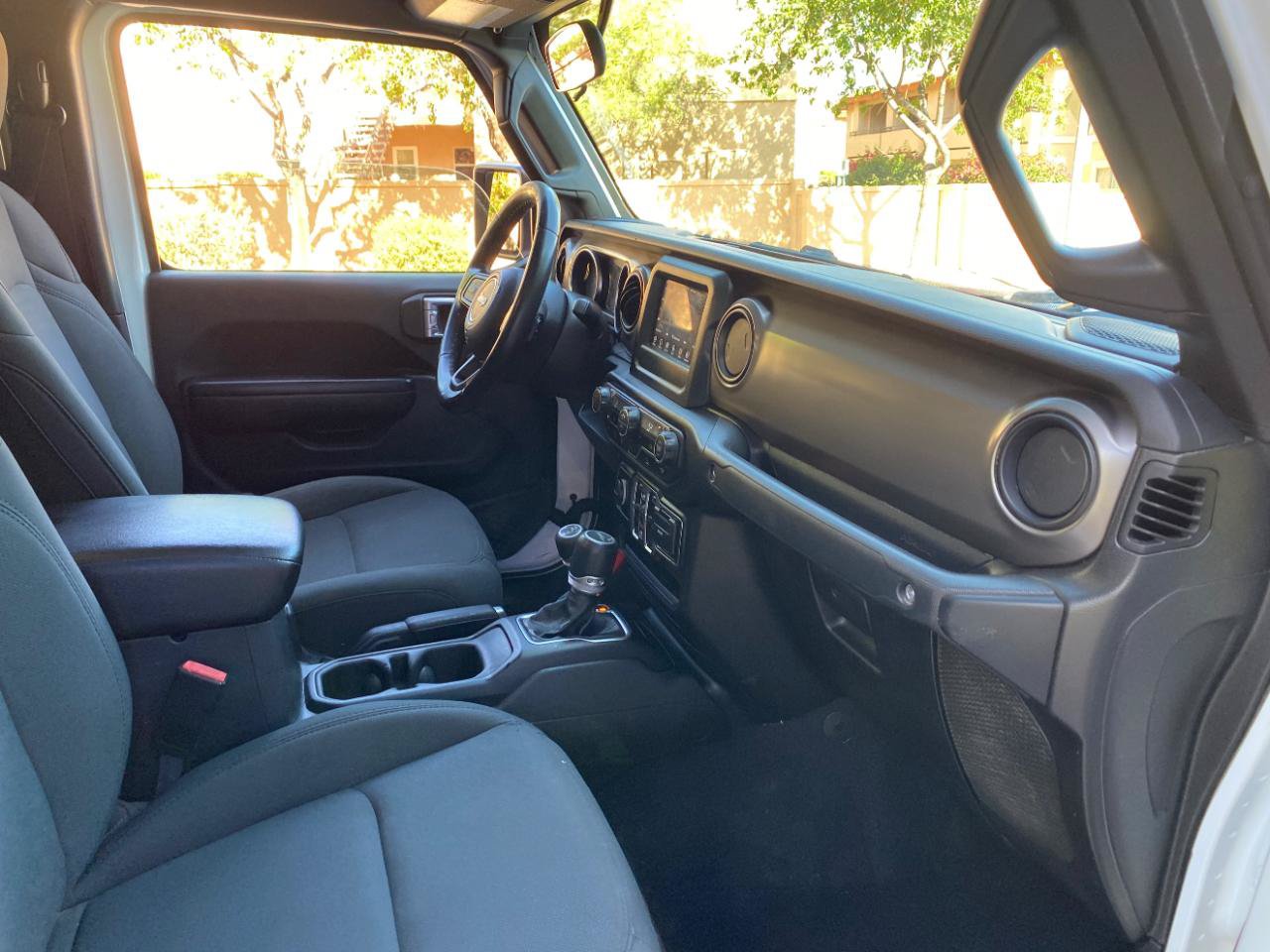 Used 2021 Jeep Gladiator Sport AWD/4WD image 41