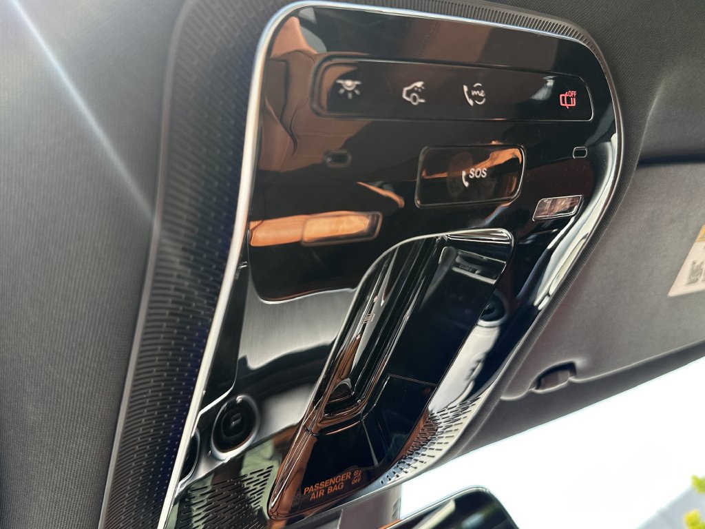 Certified 2025 Mercedes-Benz C 300 Sedan image 33
