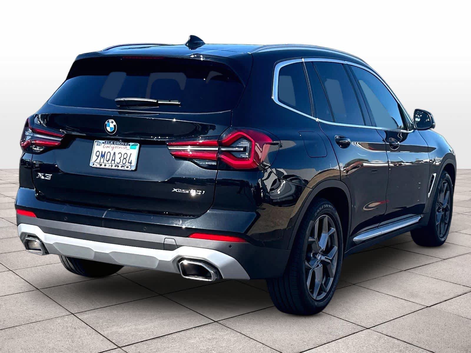 Used 2024 BMW X3 xDrive30i w/ Premium Package w/ZPA AWD/4WD image 9