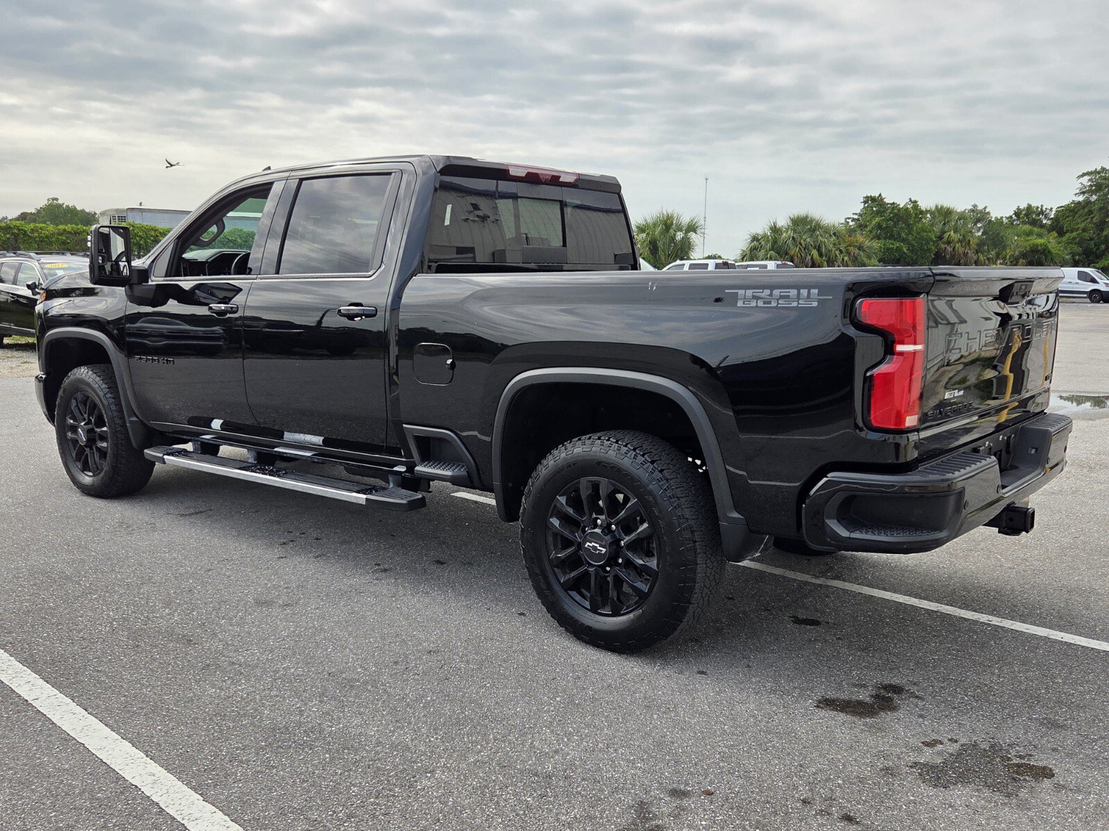 Certified 2026 Chevrolet Silverado 2500 LTZ w/ LTZ Plus Package AWD/4WD image 3