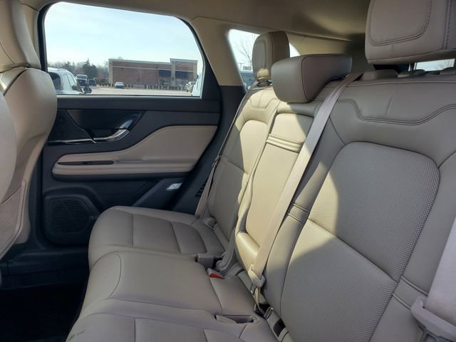 Used 2022 Lincoln Corsair AWD w/ Equipment Group 101A image 28