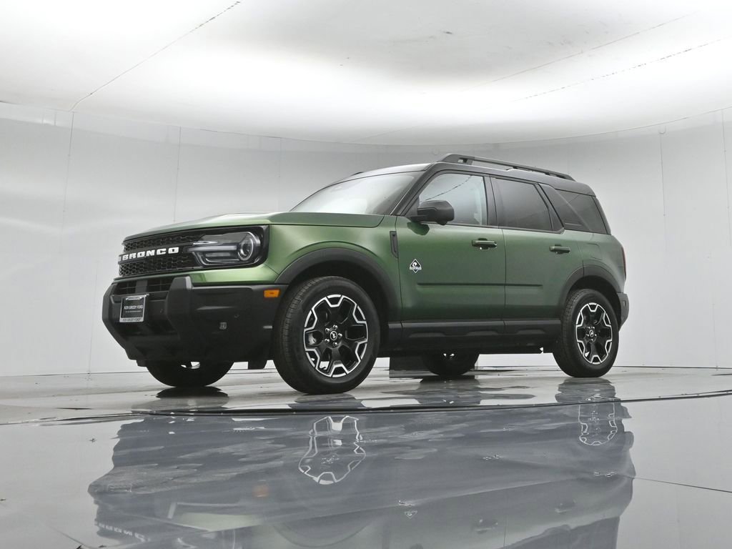 Used 2025 Ford Bronco Sport Outer Banks w/ Outer Banks Tech Package+ AWD/4WD image 48