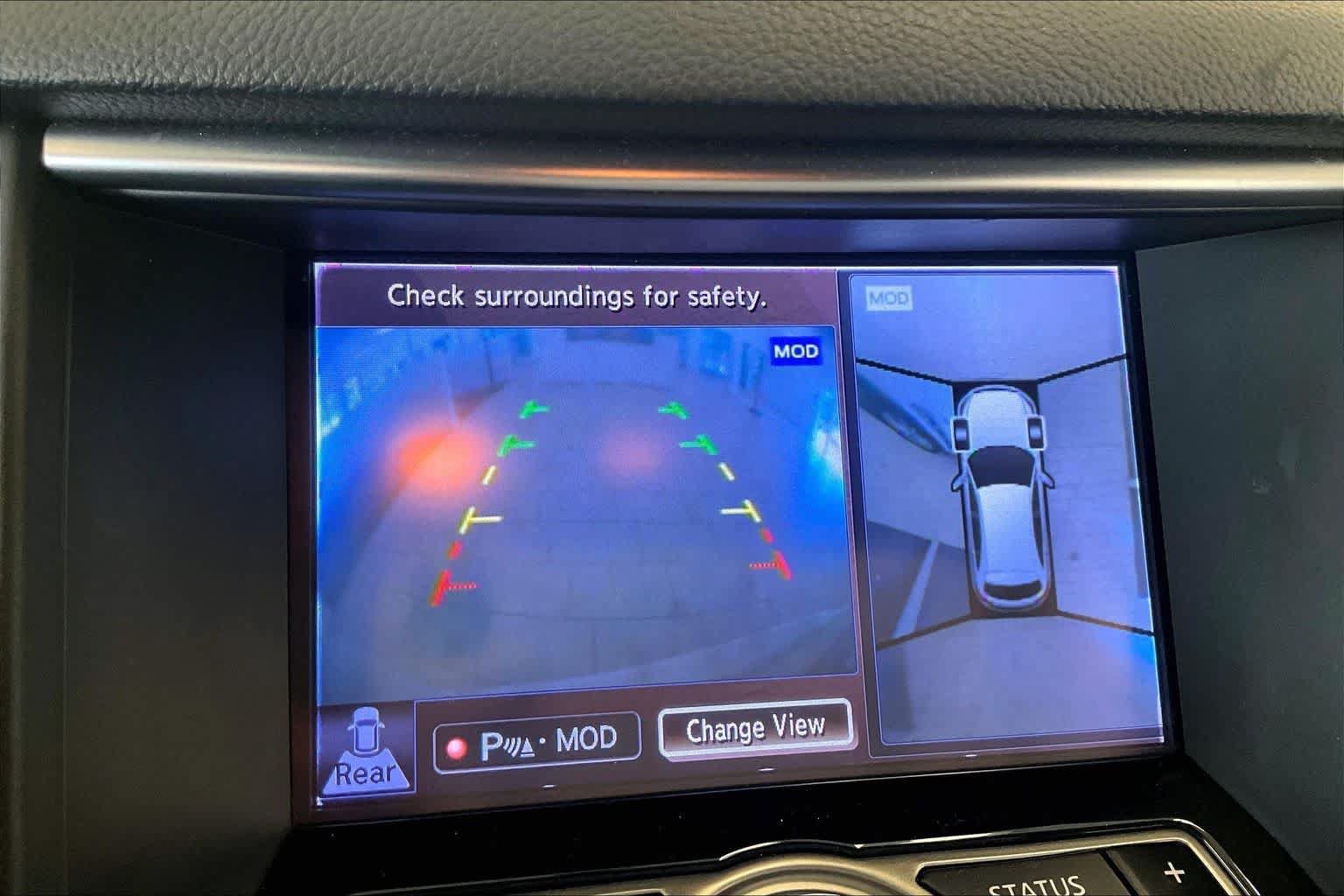 Used 2014 INFINITI QX70 AWD w/ Premium Package image 24