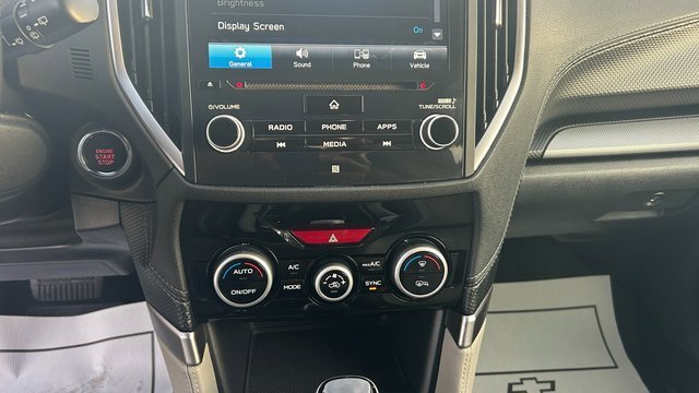 Used 2020 Subaru Forester Limited image 32