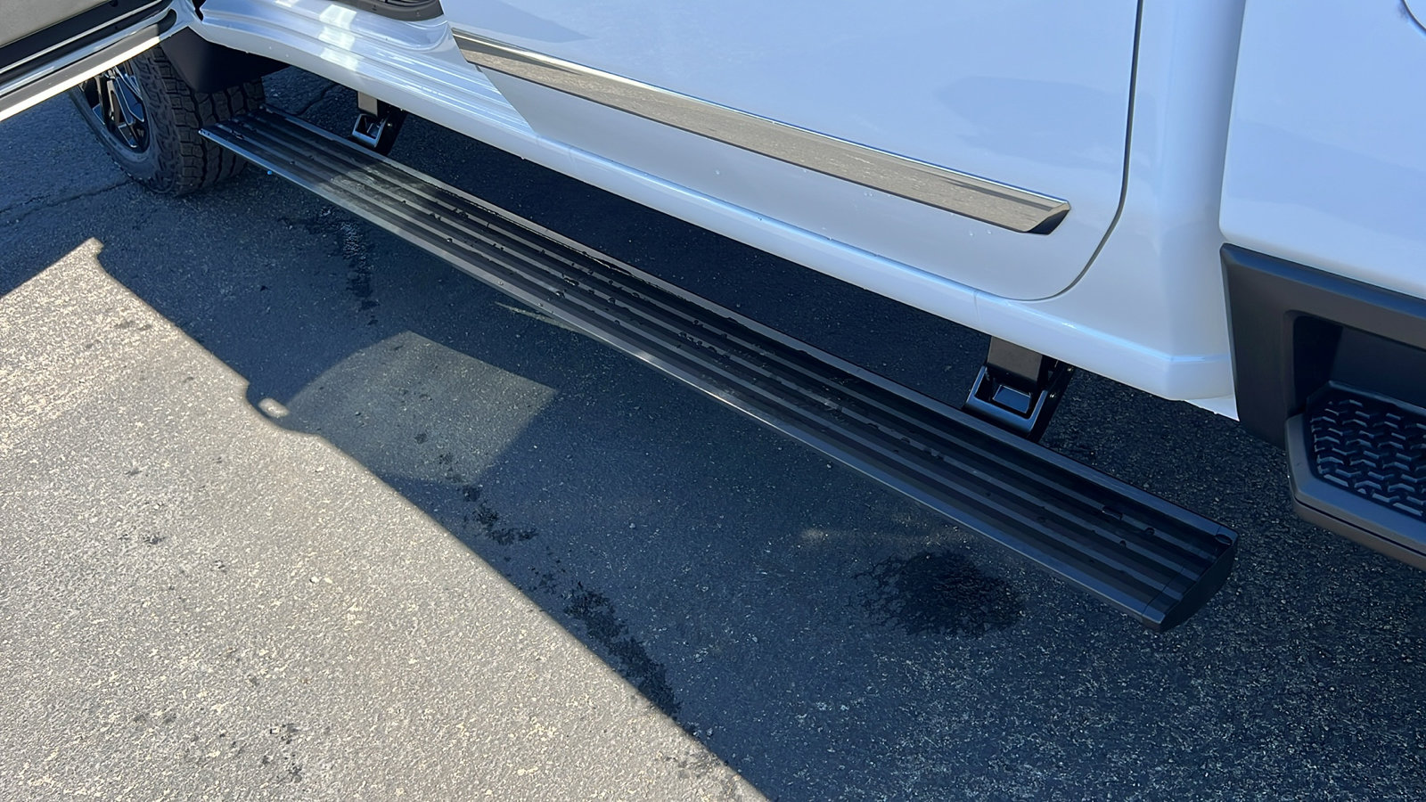 New 2026 Chevrolet Silverado 2500 High Country w/ High Country Premium Package AWD/4WD image 14