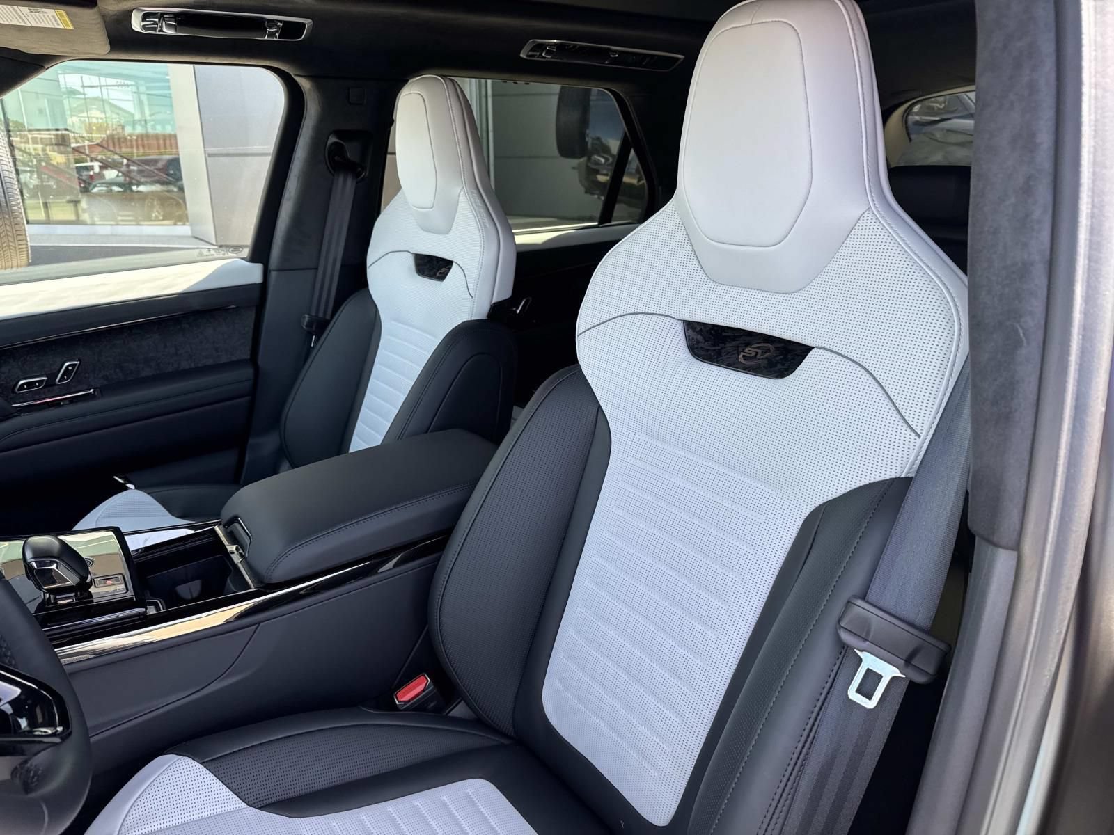 New 2026 Land Rover Range Rover Sport SV AWD/4WD image 10