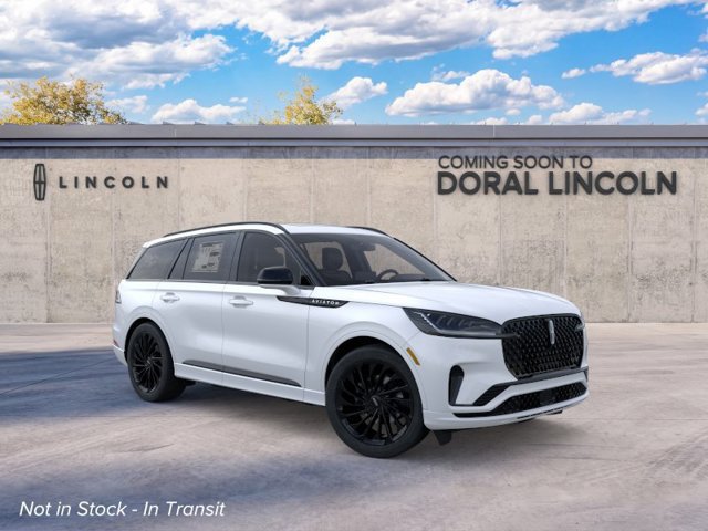 New 2026 Lincoln Aviator Reserve w/ Jet Appearance Package RWD image 7