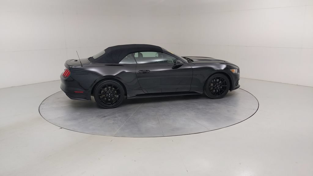 Used 2016 Ford Mustang GT Premium w/ Equipment Group 401A RWD image 11