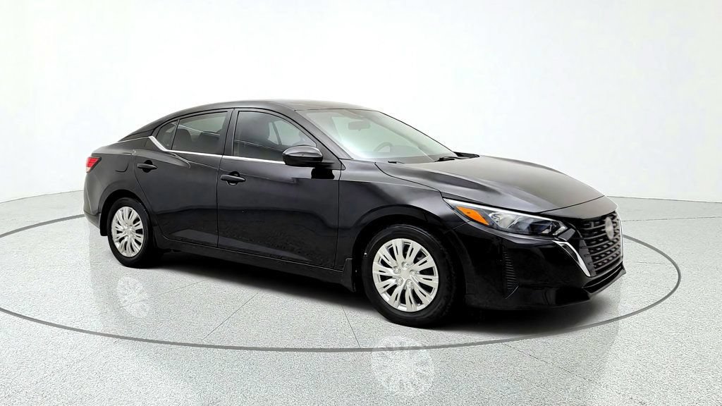 Used 2024 Nissan Sentra S FWD image 3