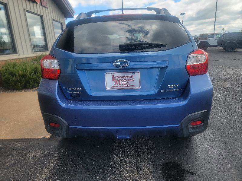 Used 2014 Subaru Crosstrek 2.0i Premium w/ Moonroof Package AWD/4WD image 6