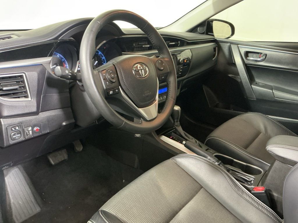 Used 2015 Toyota Corolla S image 20