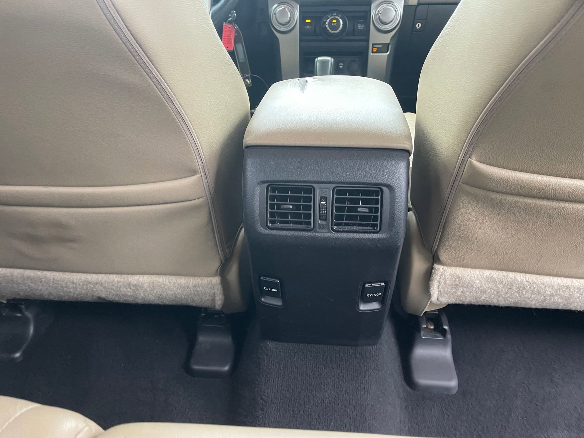 Used 2014 Toyota 4Runner SR5 image 29