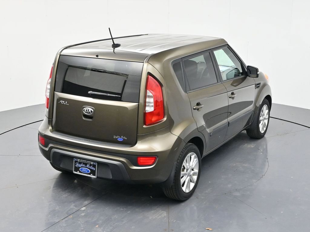 Used 2013 Kia Soul + image 35