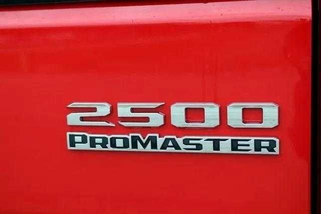 New 2025 RAM ProMaster 2500 w/ Quick Order Package 22G SLT image 26