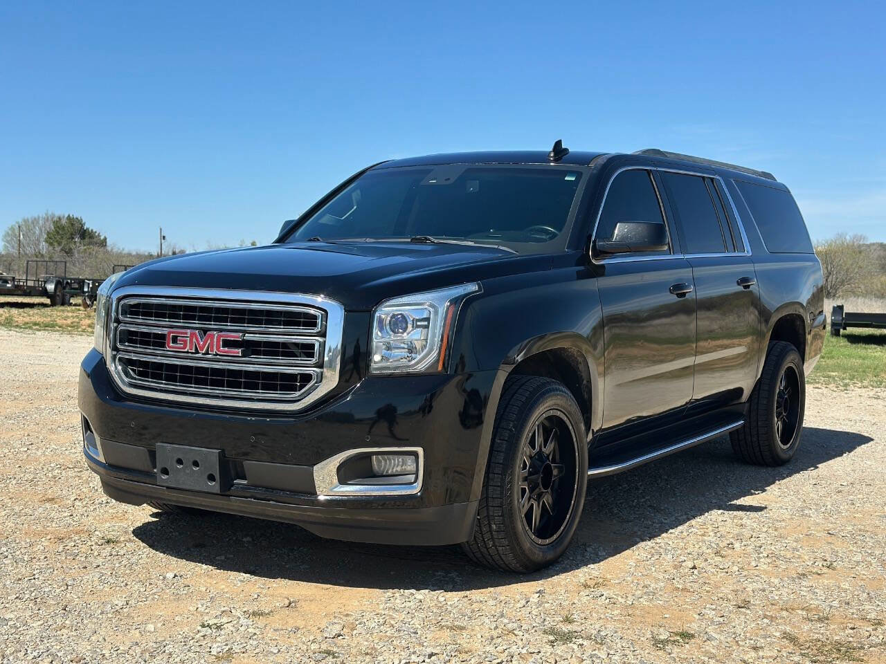 Used 2015 GMC Yukon XL SLT w/ Open Road Package image 2