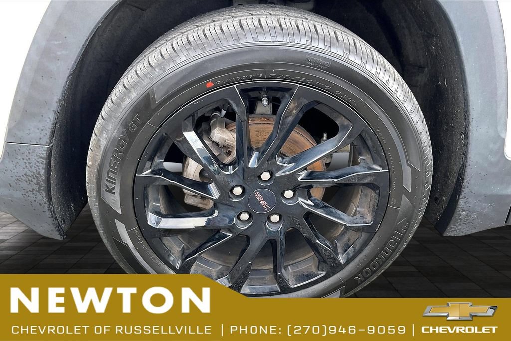 Used 2023 GMC Terrain SLE w/ Driver Convenience Package AWD/4WD image 9