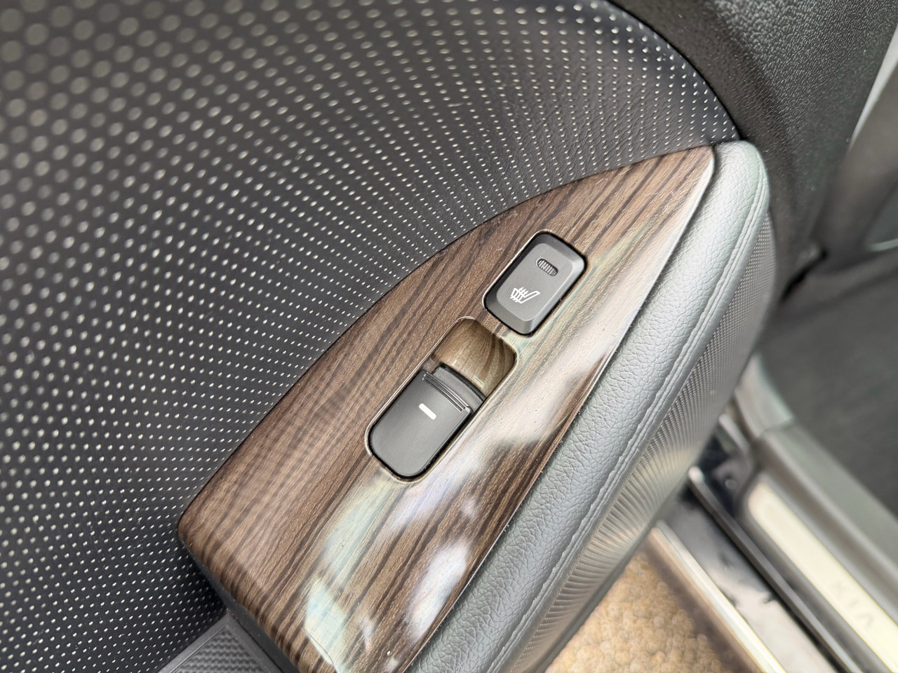 Used 2013 Kia Optima SX w/ Chrome Limited Pkg image 15