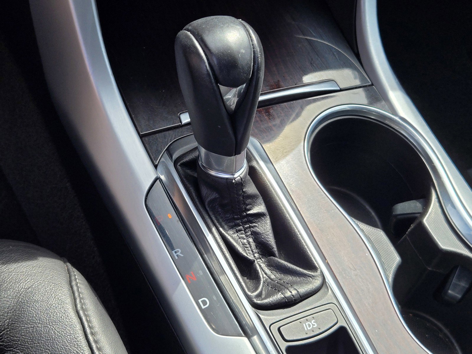 Used 2017 Acura TLX w/ Technology Package image 21