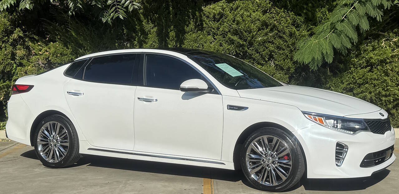 Used 2016 Kia Optima SX w/ Chrome Wheel Package FWD image 3