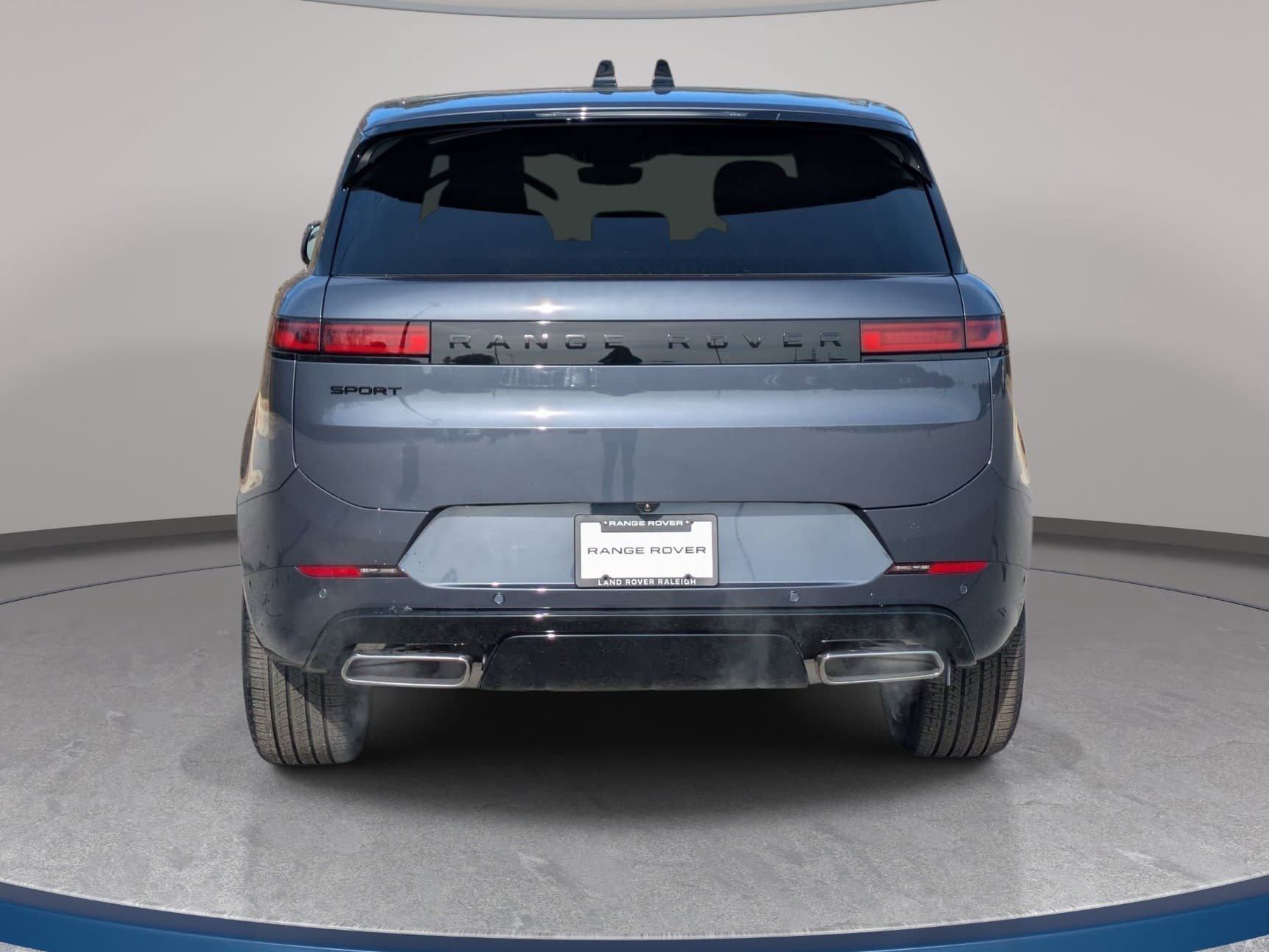 New 2026 Land Rover Range Rover Sport Dynamic SE AWD/4WD image 6
