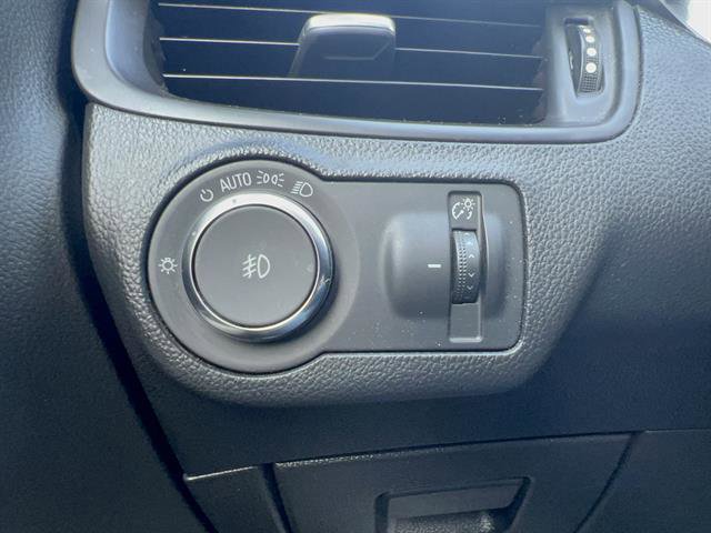 Used 2019 Buick Envision Essence image 29