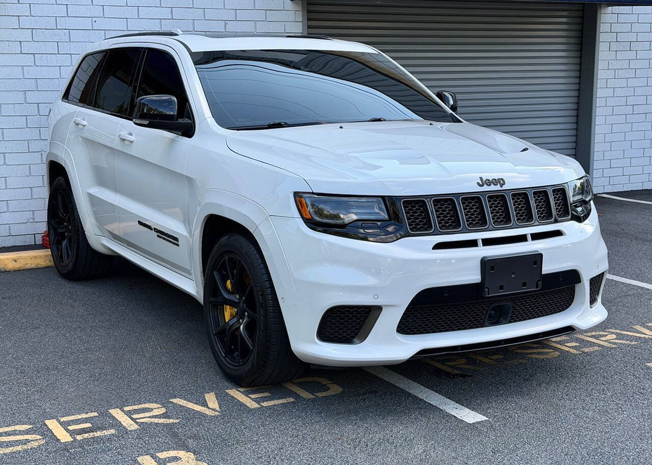 Used 2018 Jeep Grand Cherokee Trackhawk AWD/4WD image 3