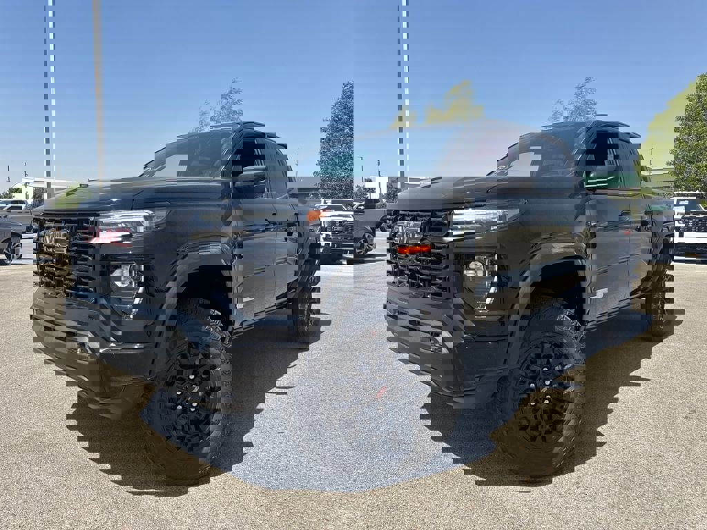 New 2026 GMC Canyon Elevation w/ Convenience Package image 1