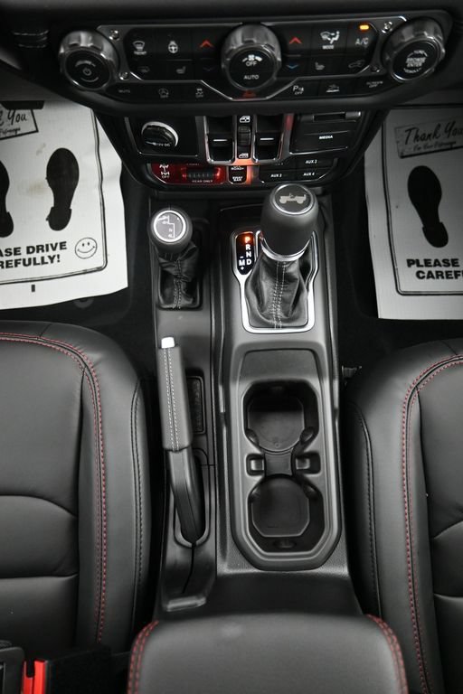 New 2027 Jeep Wrangler Unlimited Rubicon AWD/4WD image 23