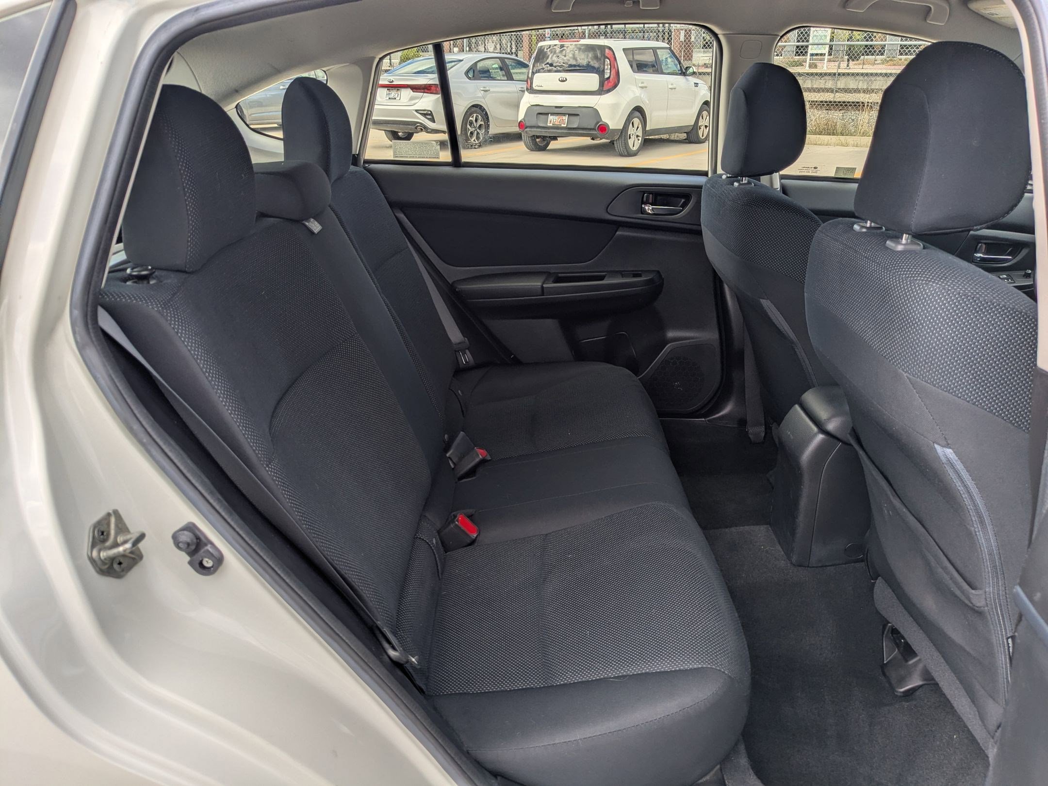 Used 2014 Subaru Impreza 2.0i Premium w/ All-Weather Package w/CVT image 25