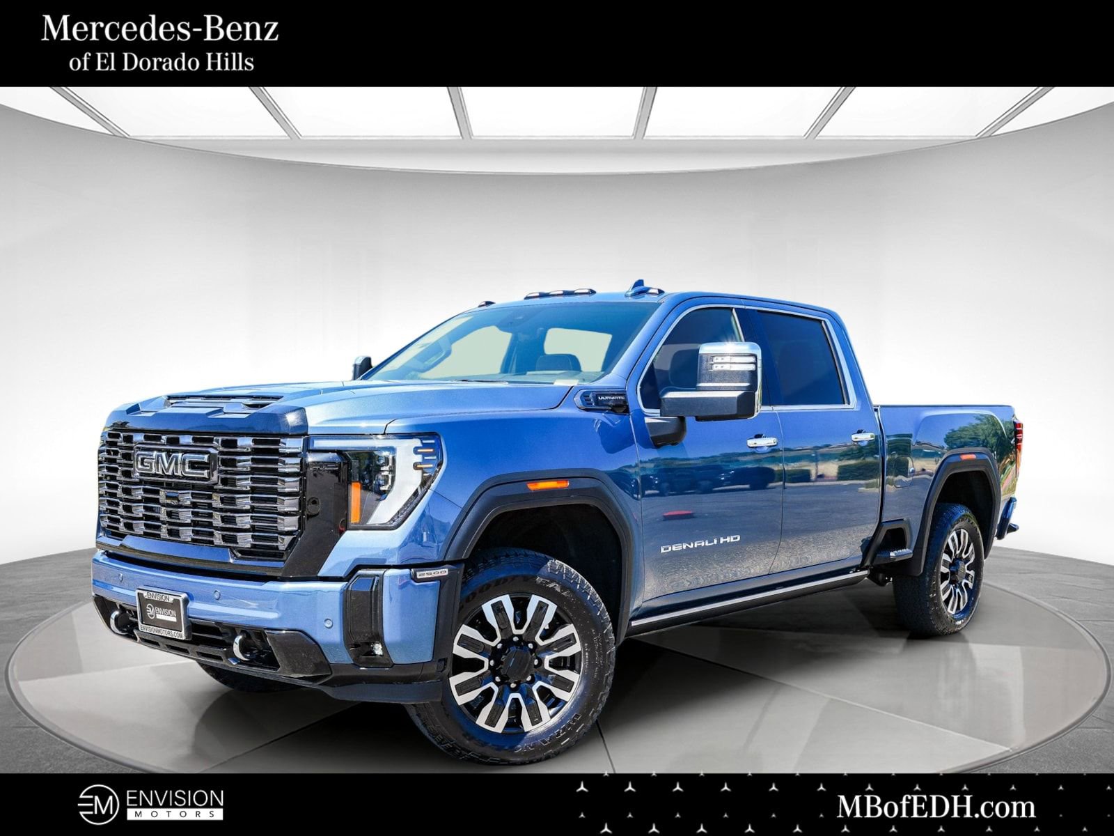 Used 2025 GMC Sierra 2500 Denali Ultimate w/ Max Trailering Package AWD/4WD image 1