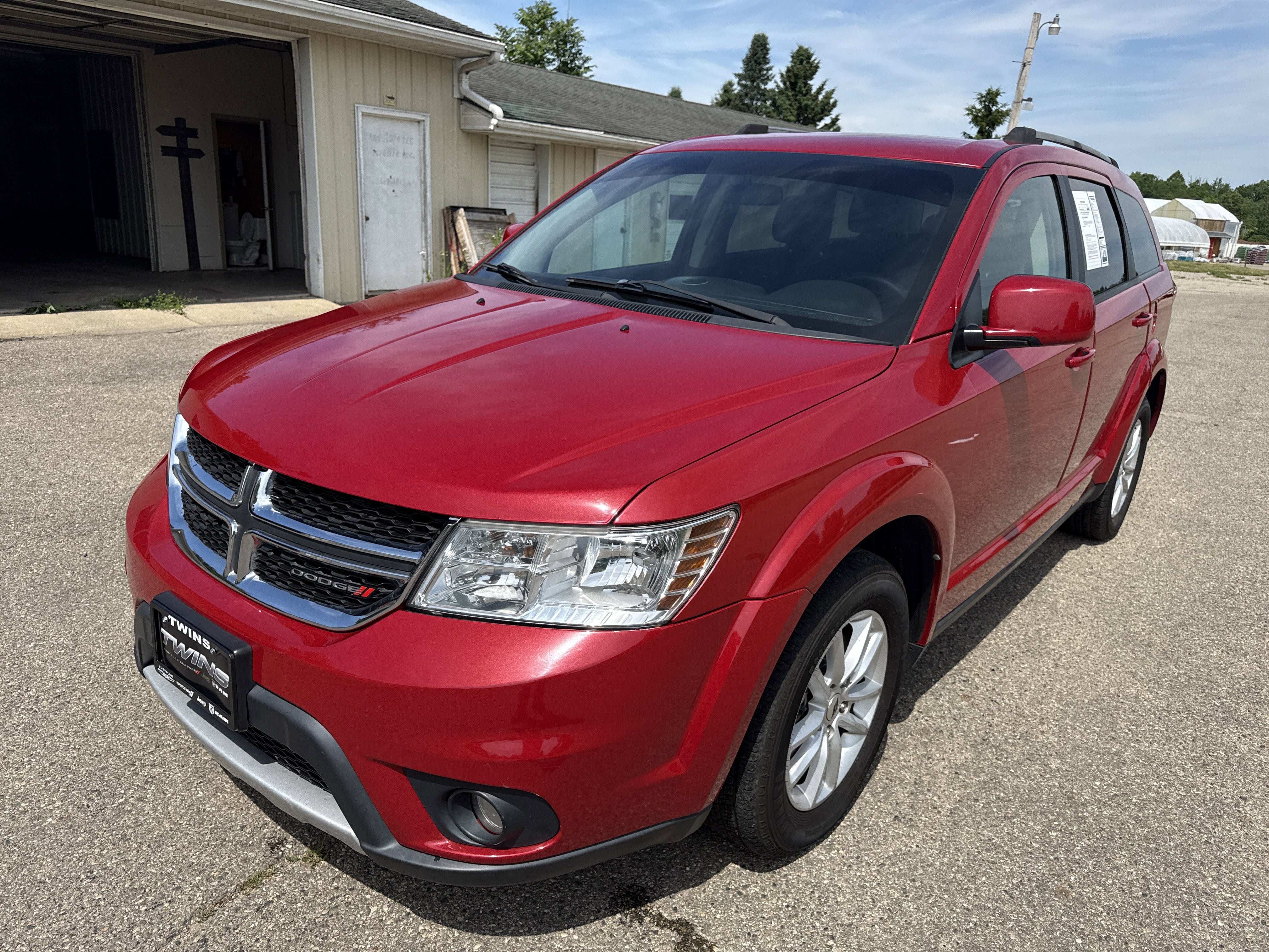 Used 2017 Dodge Journey SXT w/ Comfort/Convenience Group AWD/4WD image 9