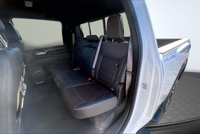 Used 2025 GMC Sierra 3500 Denali w/ Denali Reserve Package image 23