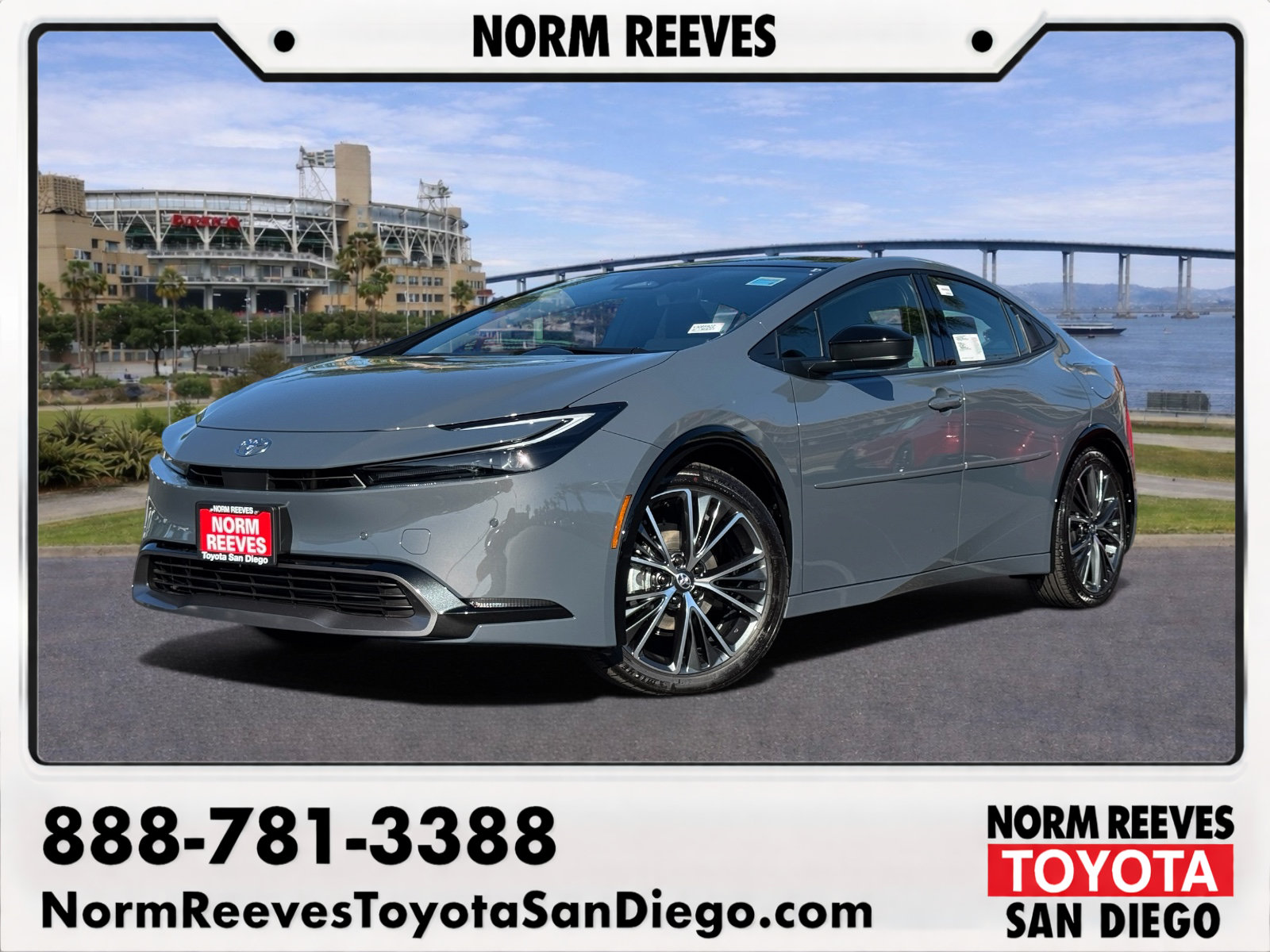 New 2027 Toyota Prius XLE FWD image 1