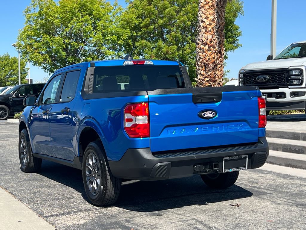 Certified 2025 Ford Maverick XLT w/ 4K Tow Package AWD/4WD image 4