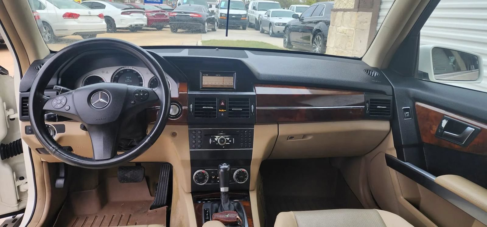 Used 2012 Mercedes-Benz GLK 350 2WD image 9