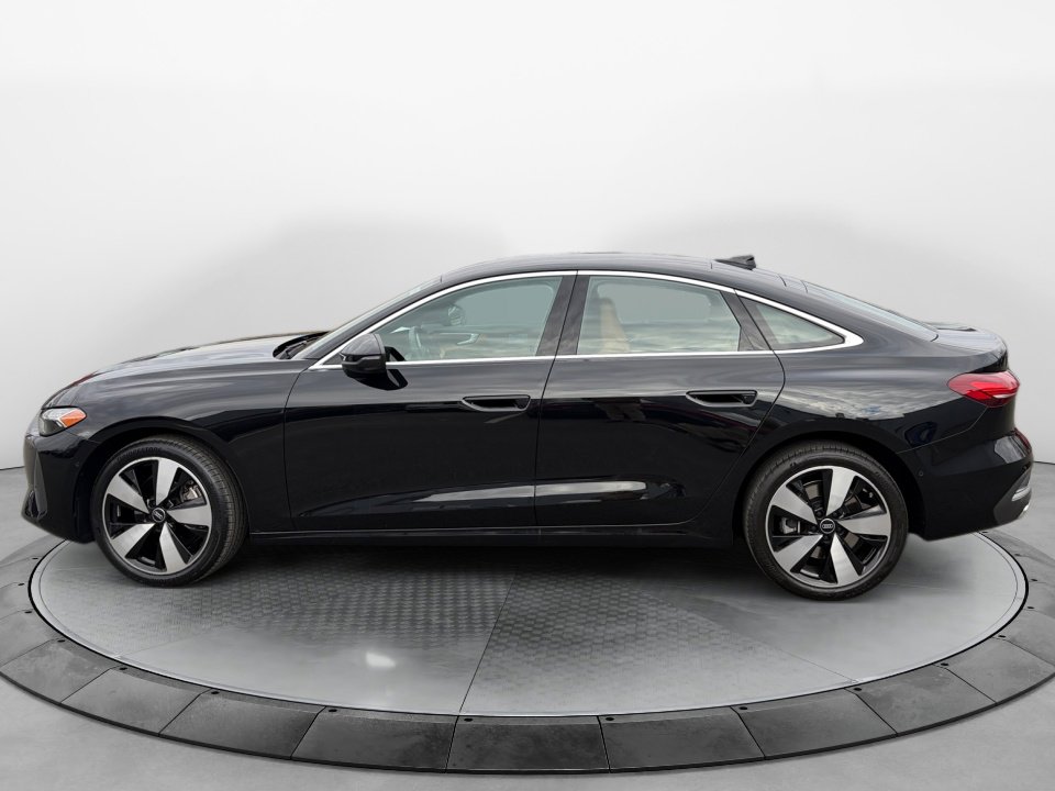 Certified 2025 Audi A5 2.0T Premium Plus Sedan image 4