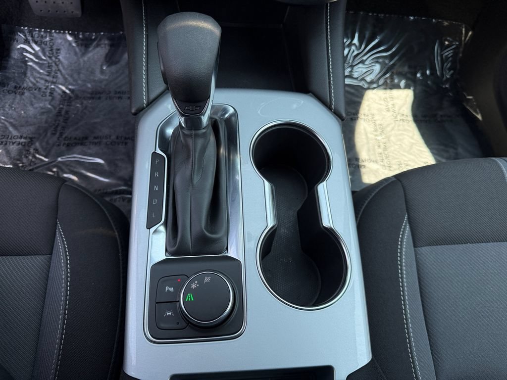 Used 2026 Chevrolet Blazer LT FWD image 19