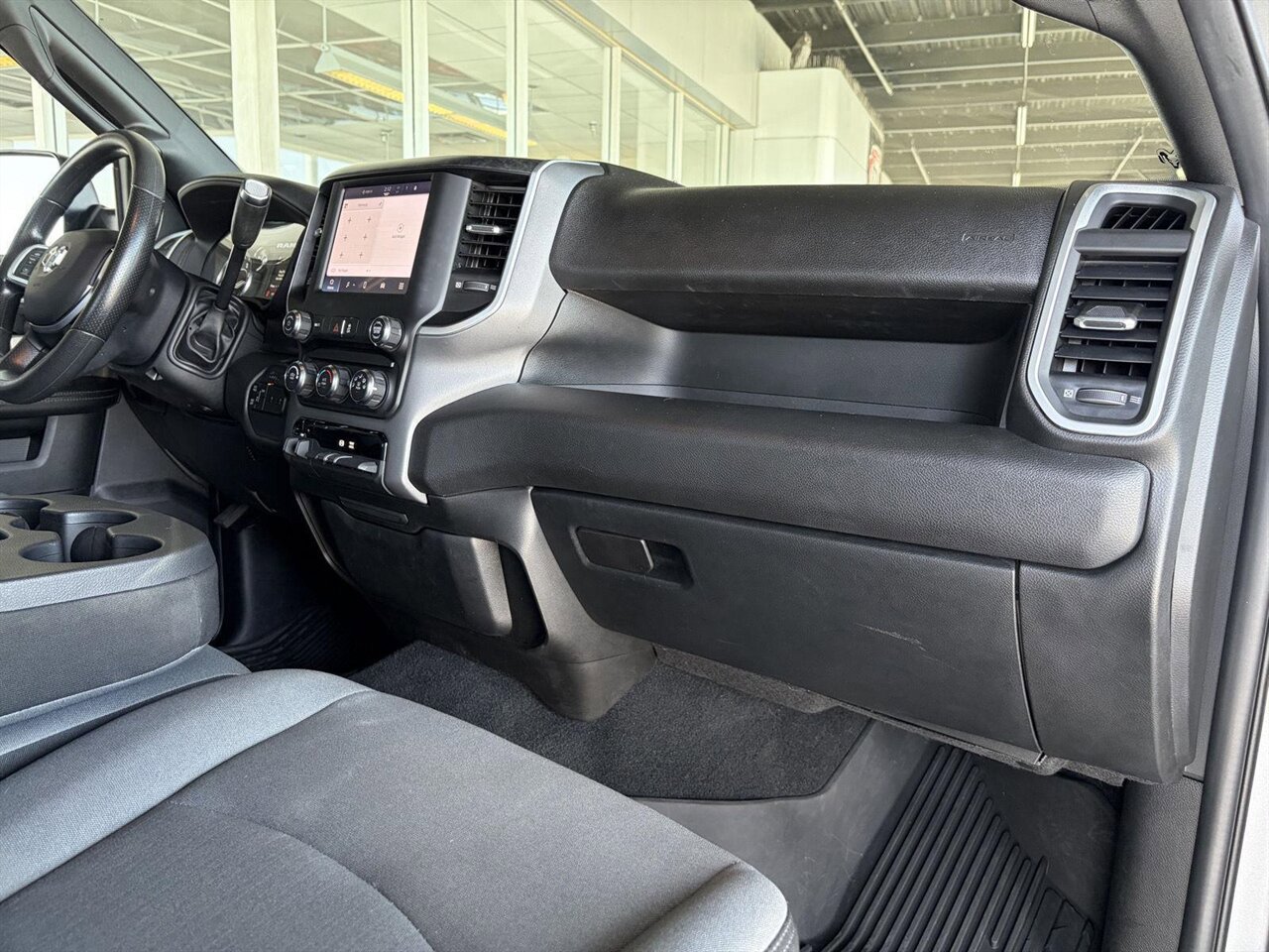 Used 2022 RAM 2500 Big Horn AWD/4WD image 24