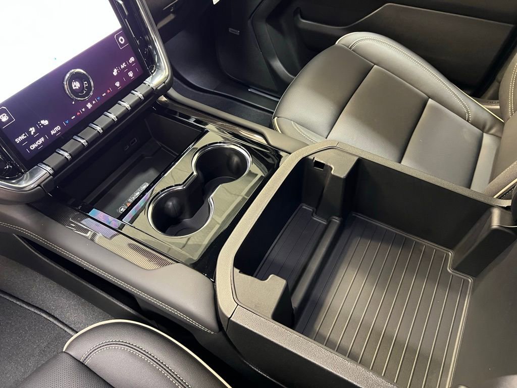 New 2026 GMC Yukon Elevation image 26