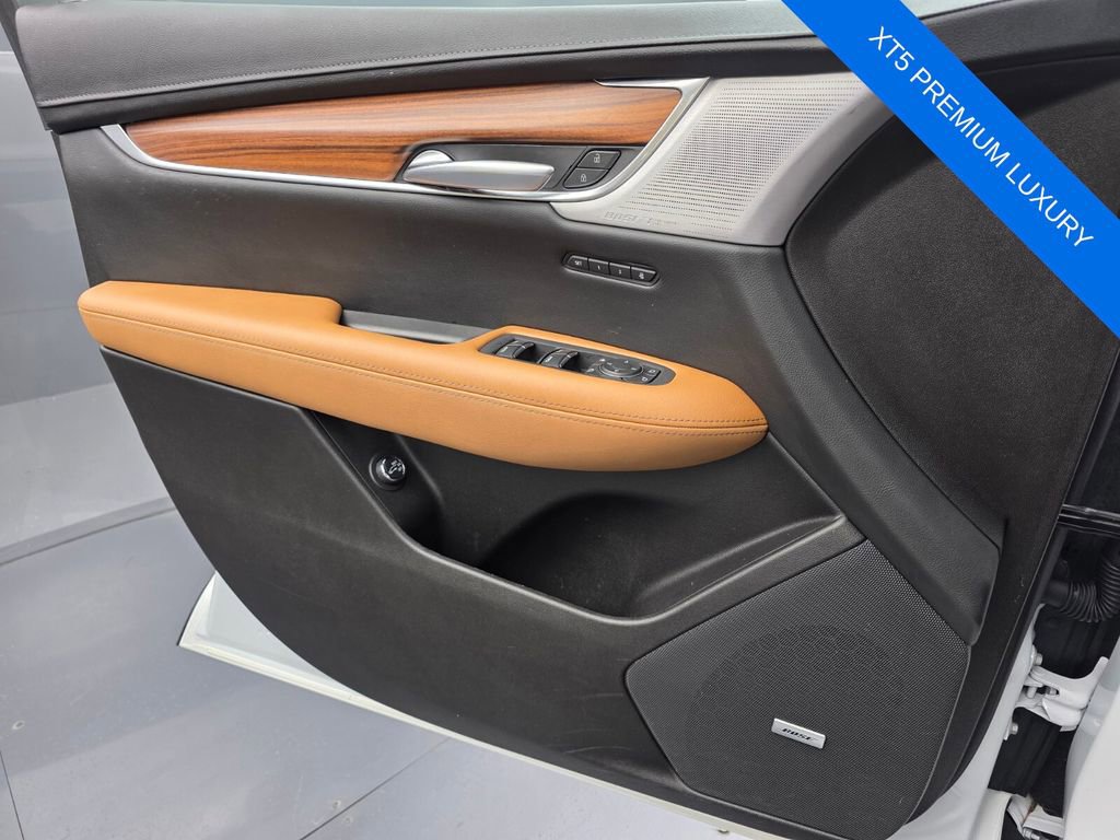 Used 2023 Cadillac XT5 Premium Luxury AWD/4WD image 26
