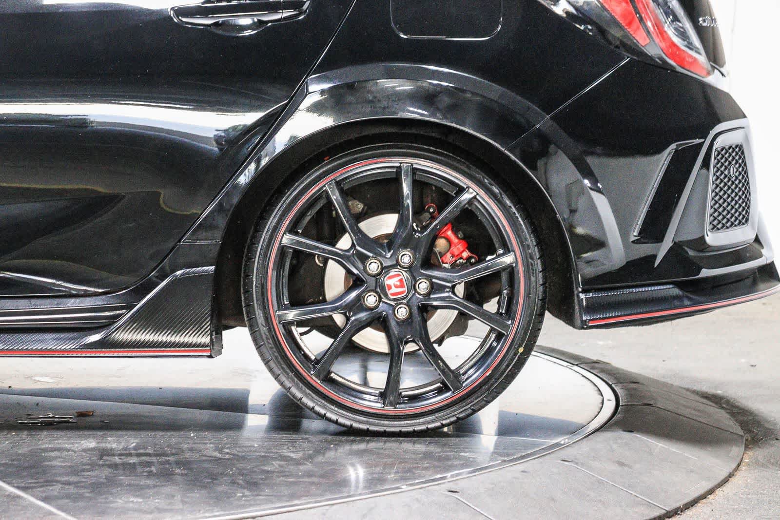 Used 2019 Honda Civic Type R image 10
