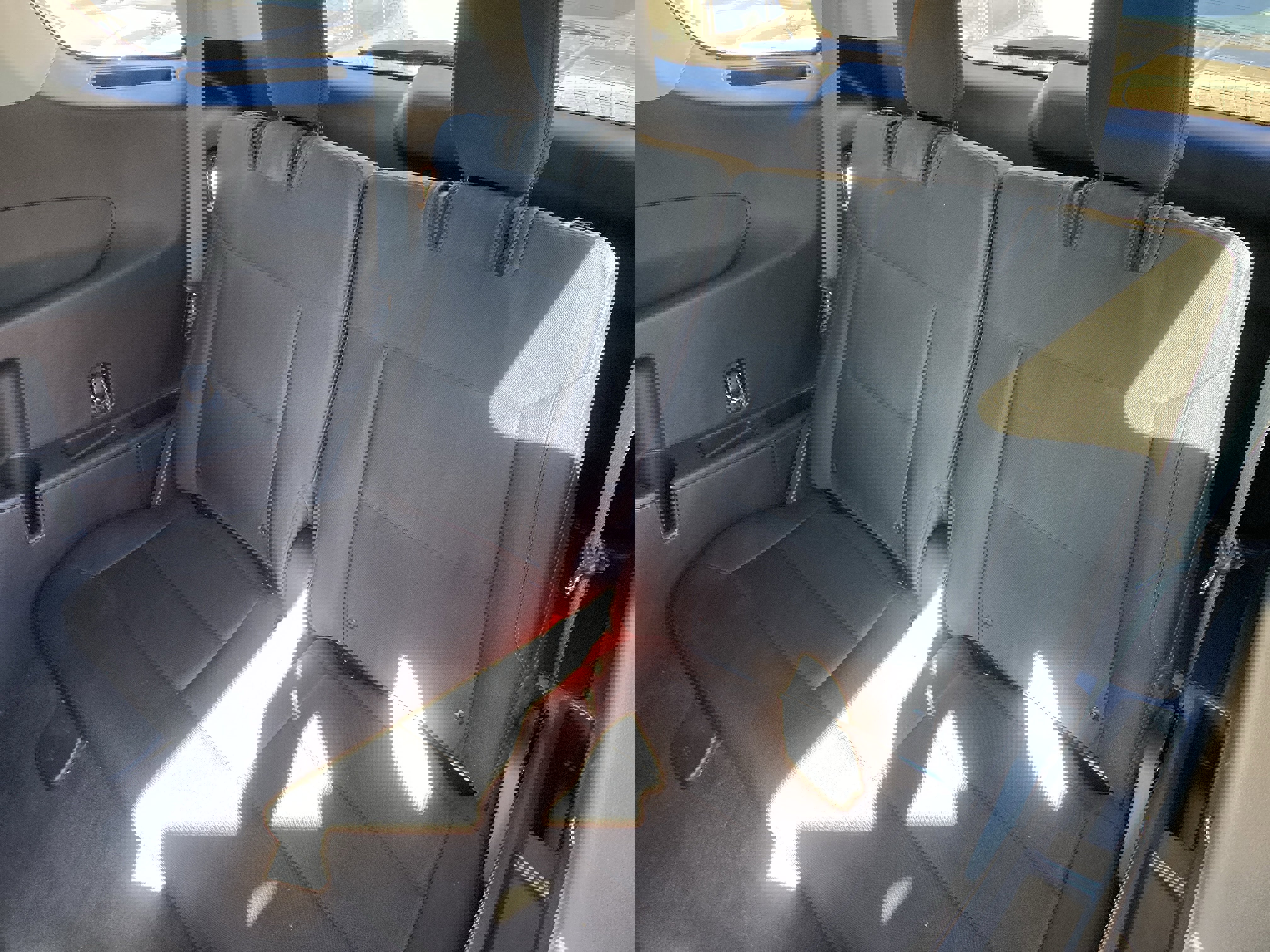 Used 2022 Ford Explorer XLT image 25