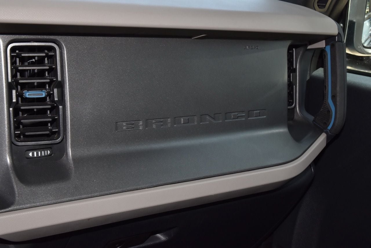 Used 2024 Ford Bronco Wildtrak AWD/4WD image 36