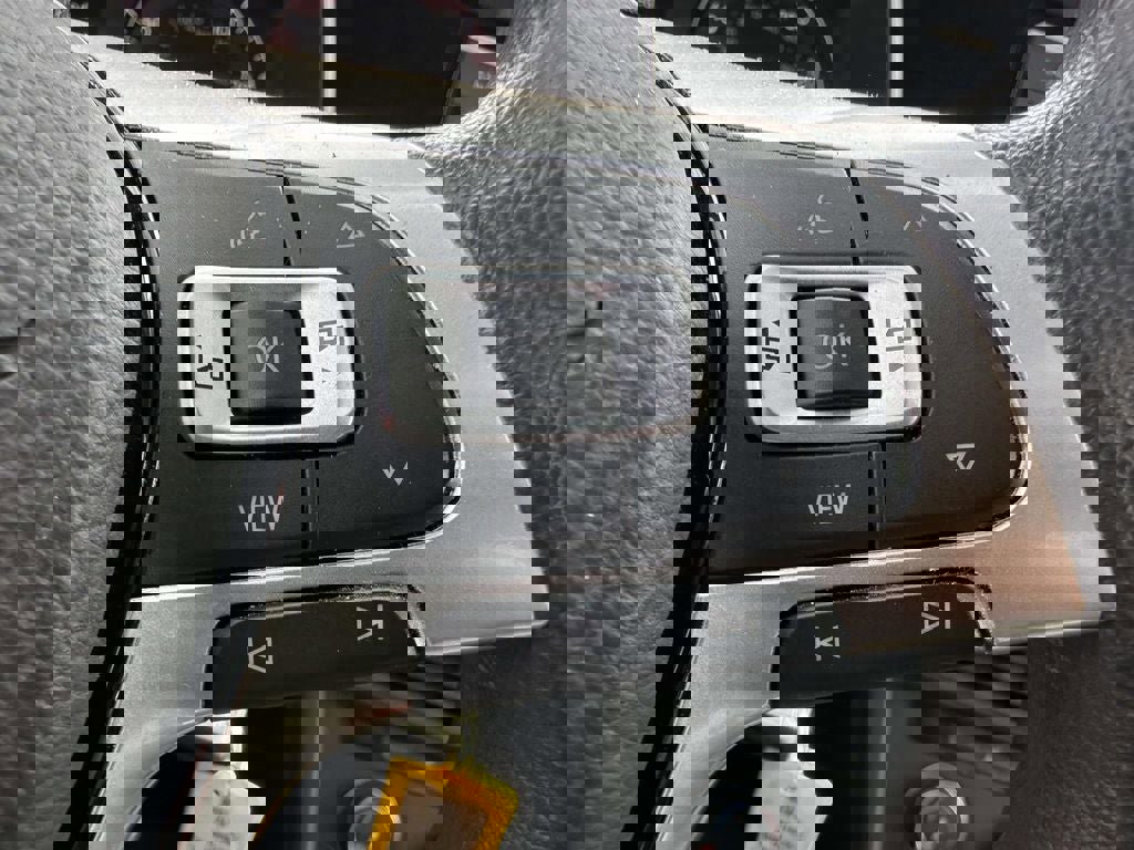 Used 2021 Volkswagen Jetta S w/ Driver Assistance Package image 25