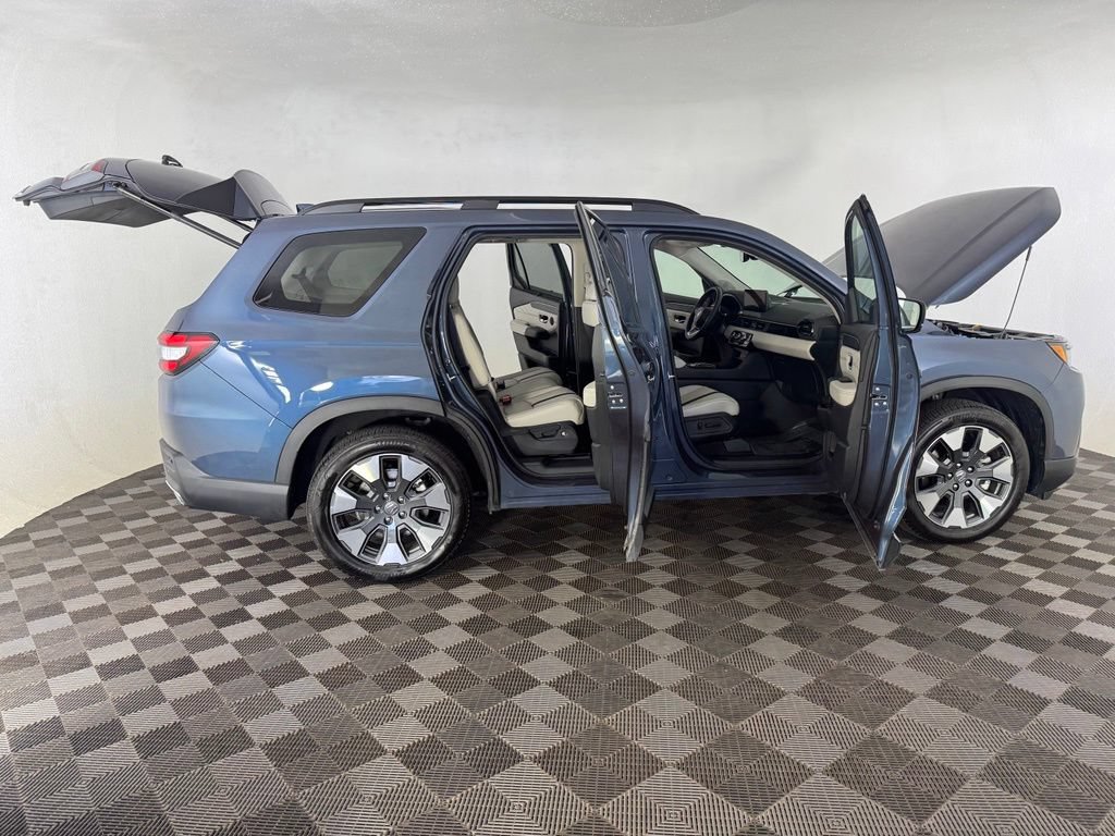 Used 2026 Honda Pilot Touring image 10
