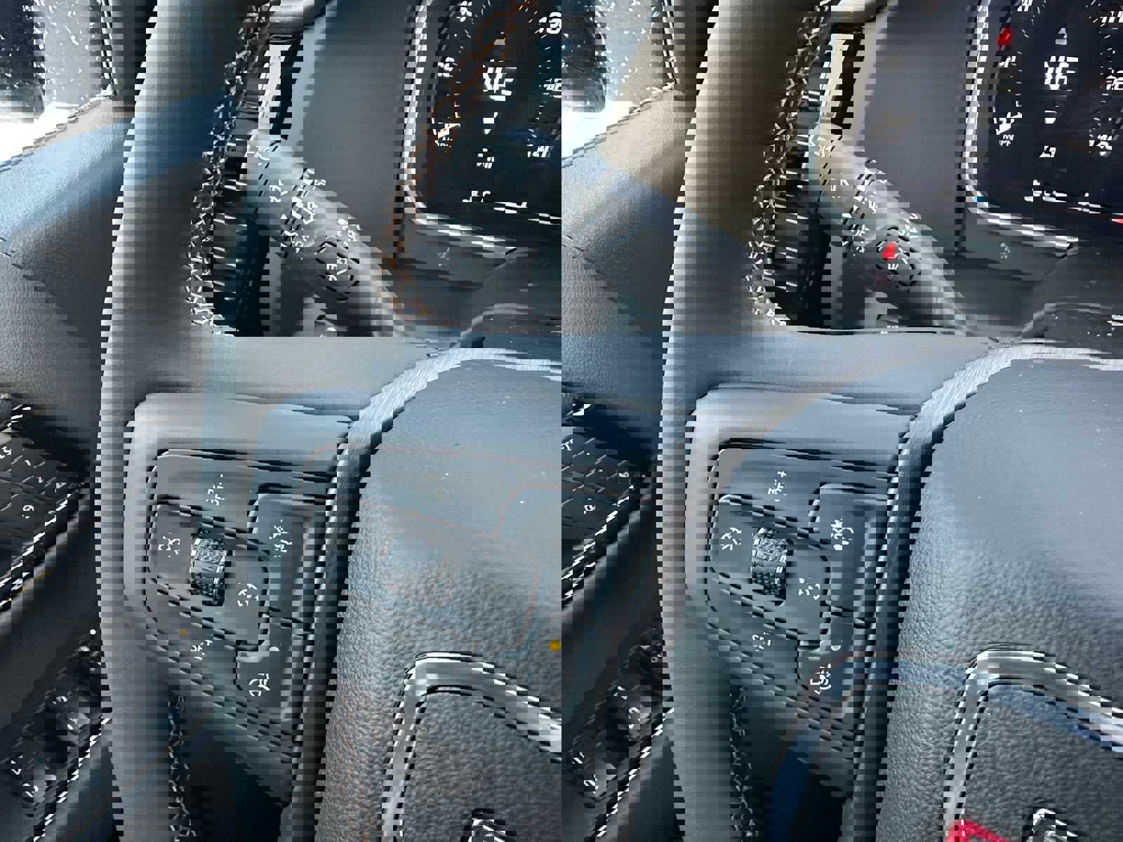 New 2026 GMC Sierra 2500 AT4 w/ AT4 Premium Plus Package image 33