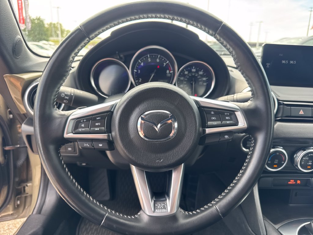 Used 2024 MAZDA MX-5 Miata Grand Touring w/ Weather Package RWD image 18