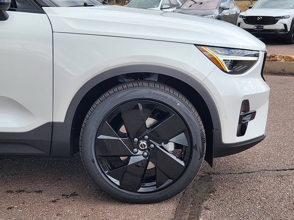 New 2026 Volvo XC40 B5 Ultra w/ Climate Package AWD/4WD image 29