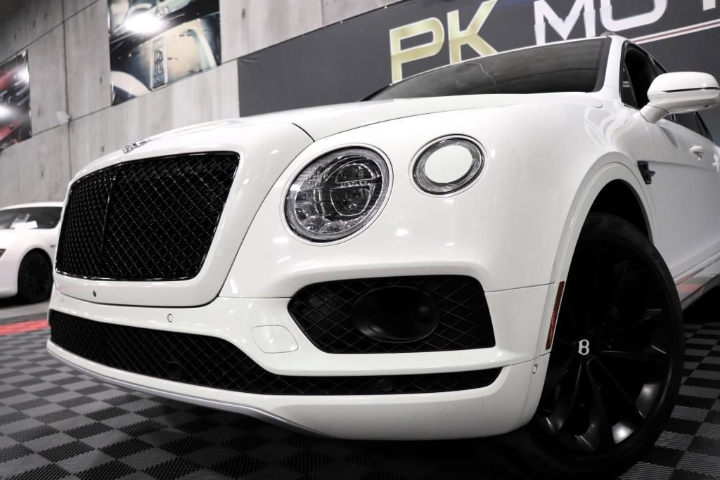 Used 2017 Bentley Bentayga image 81